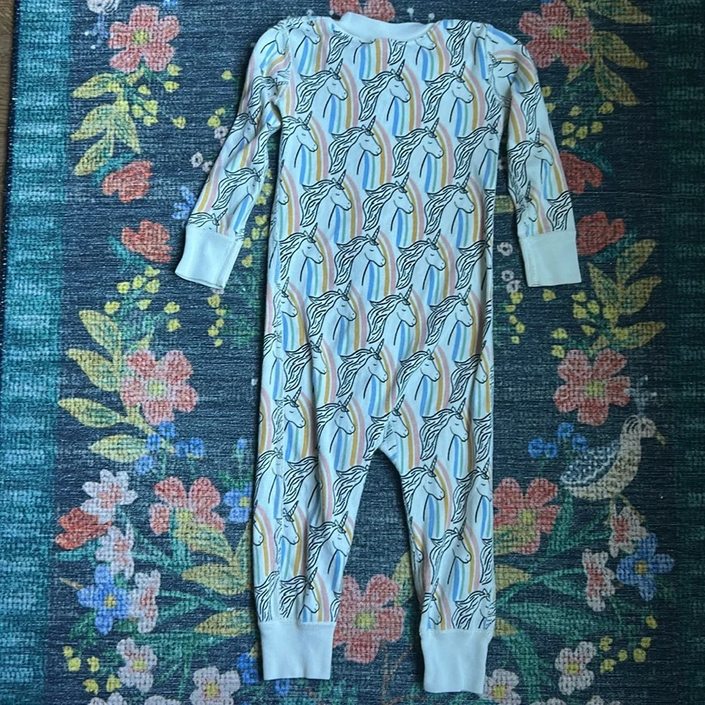 Hanna Andersson Rainbow Unicorn Toddler Sleeper Pajamas, Size 2T